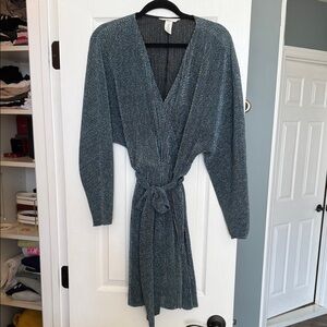 H&M Blue shimmery Knit Dress